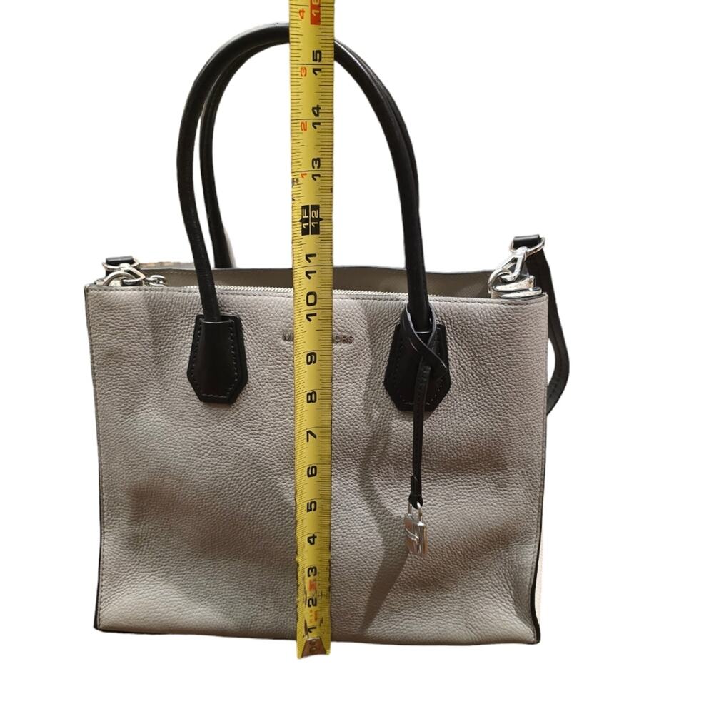 Michael Kors Mercer Large Grey Pebbled Leather Tote Crossbody Satchel - Picture 3 of 16